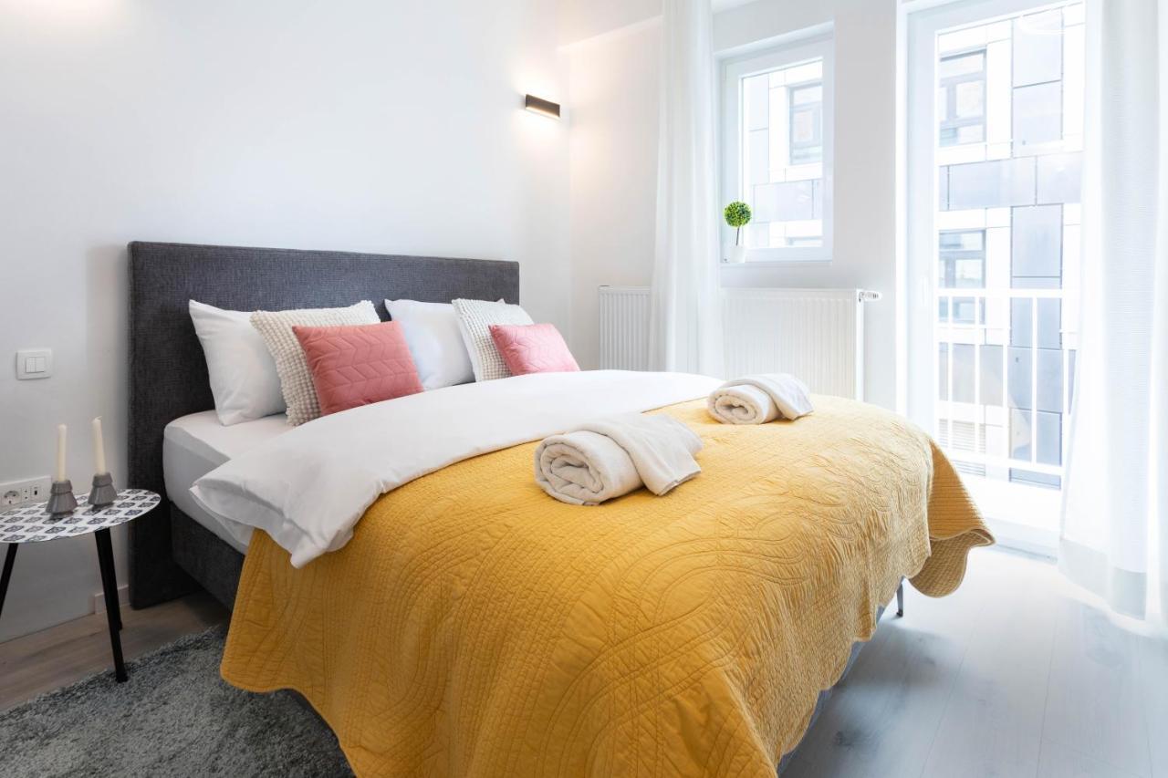 Design City Center Apartments Near Park Zrinjevac Zagabria Esterno foto