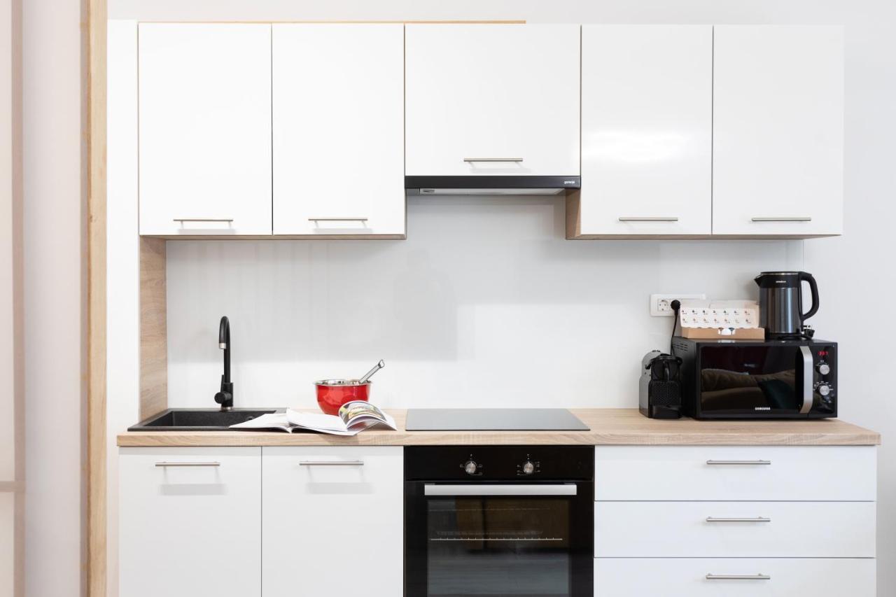 Design City Center Apartments Near Park Zrinjevac Zagabria Esterno foto